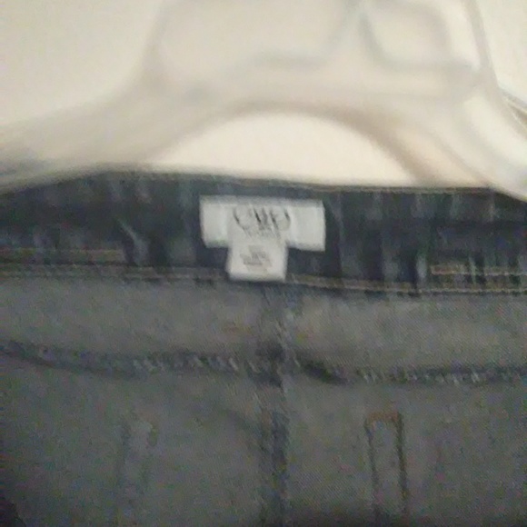 Capris - Picture 2 of 3